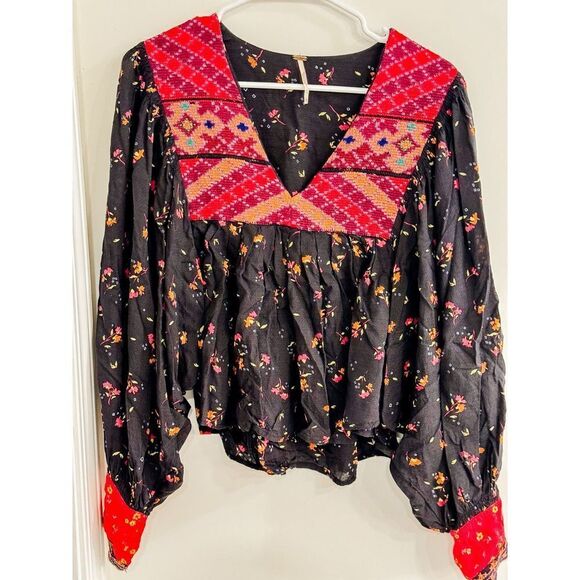 Free People Bohemian Long-Sleeve Floral Top W/ Tribal Trim Sz S - Picture 1 of 4